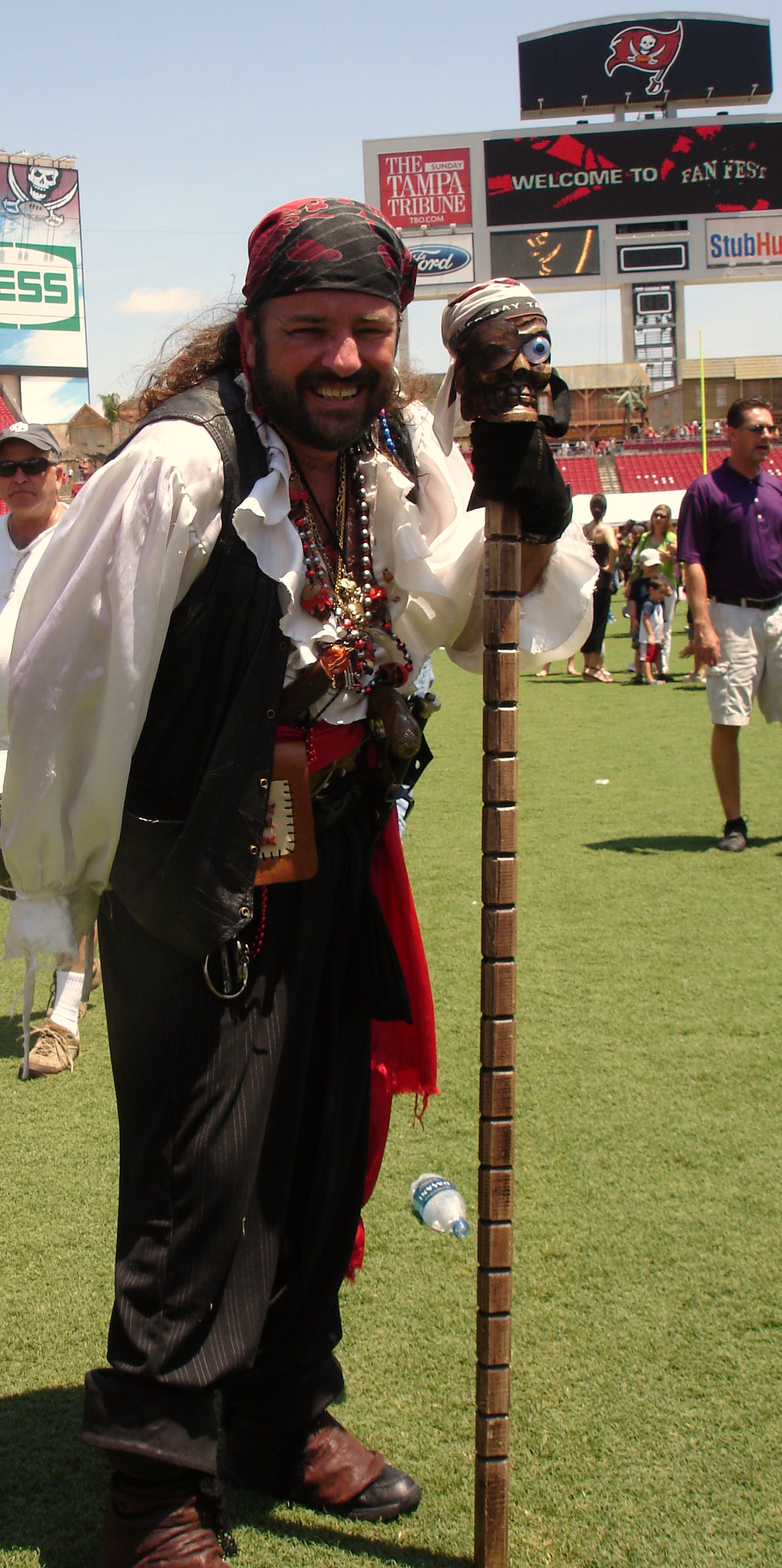 Joe At Fan Fest -  - Tampa Bay Bucs Blog, Buccaneers News