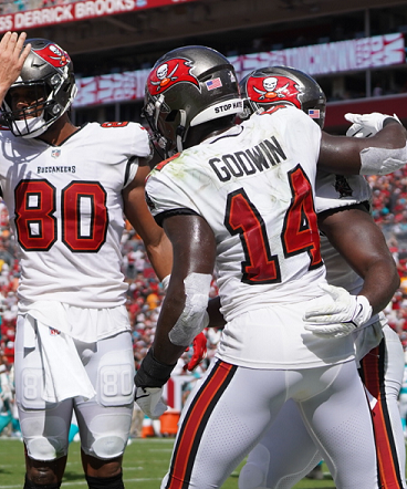 Bucs' Godwin becomes one of two players to have 100-catch seasons in team  history